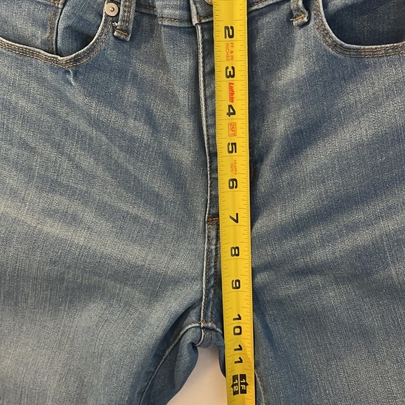 Banana Republic Light Wash Skinny Jeans Size 32L - Picture 9 of 10